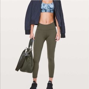 Lululemon Train Times 7/8 pants